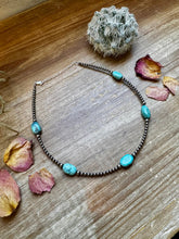 Load image into Gallery viewer, 5 turquoise choker and Sterling Silver Pearls