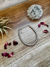 Load image into Gallery viewer, 6 mm Silver Plated beads bracelet