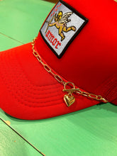 Load image into Gallery viewer, Gold Heart Trucker Hat Chain