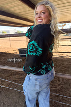 Load image into Gallery viewer, BLACK Calhoun Pullover