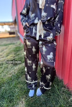 Load image into Gallery viewer, Black Betty Satin Sleep Set