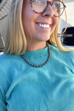 Load image into Gallery viewer, Western Pearl Necklaces