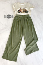 Load image into Gallery viewer, Texline Olive Trousers