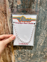 Load image into Gallery viewer, Pearl Trucker Hat Chain