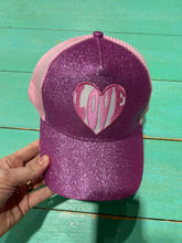 Load image into Gallery viewer, Love Heart Trucker