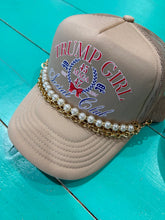 Load image into Gallery viewer, Pearl Triple Layer Trucker Chain